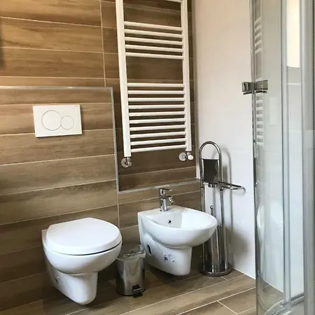 Santa Croce,14 Apartment *